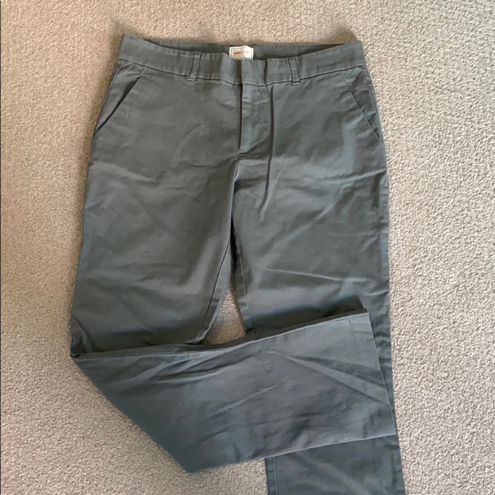 Gray Gap Khakis - EUC